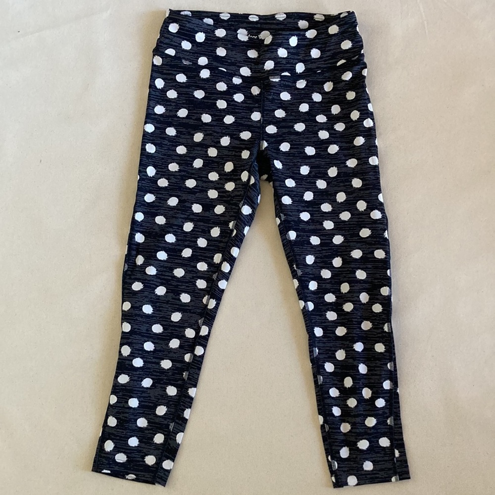 NWOT Outdoor Voices 3/4 Leggings - Picture 5 of 8